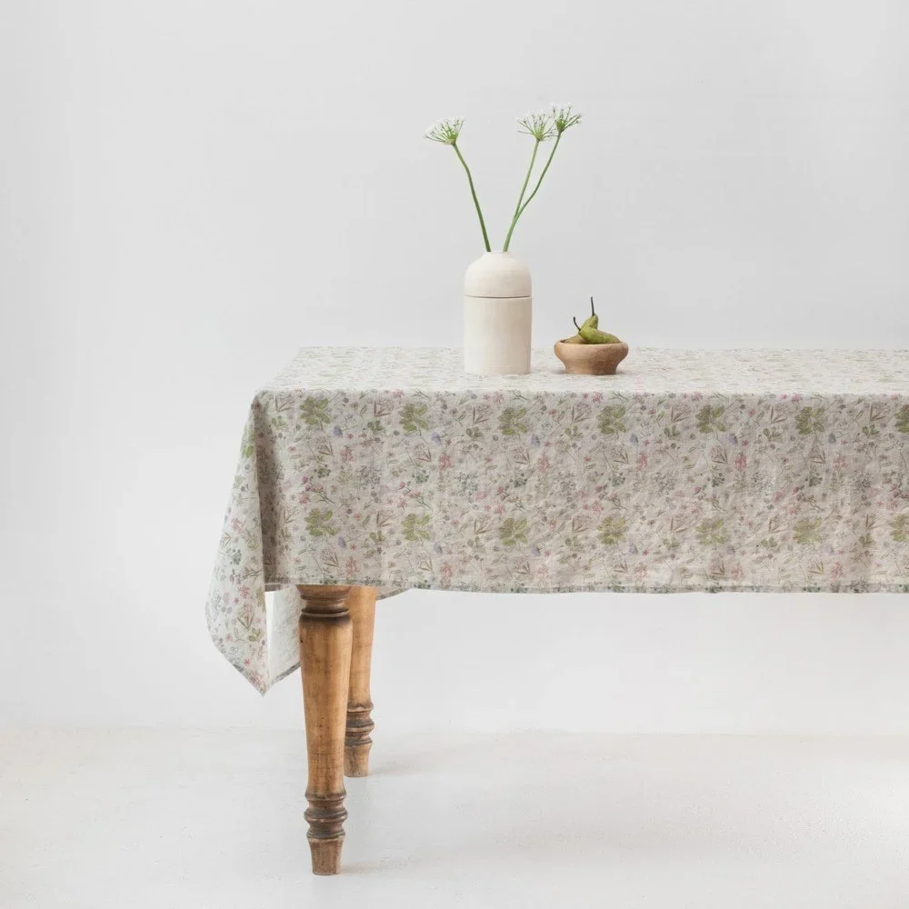 Lněný ubrus 160x250 cm Botany 2 Lightweight – Linen Tales v:1632082