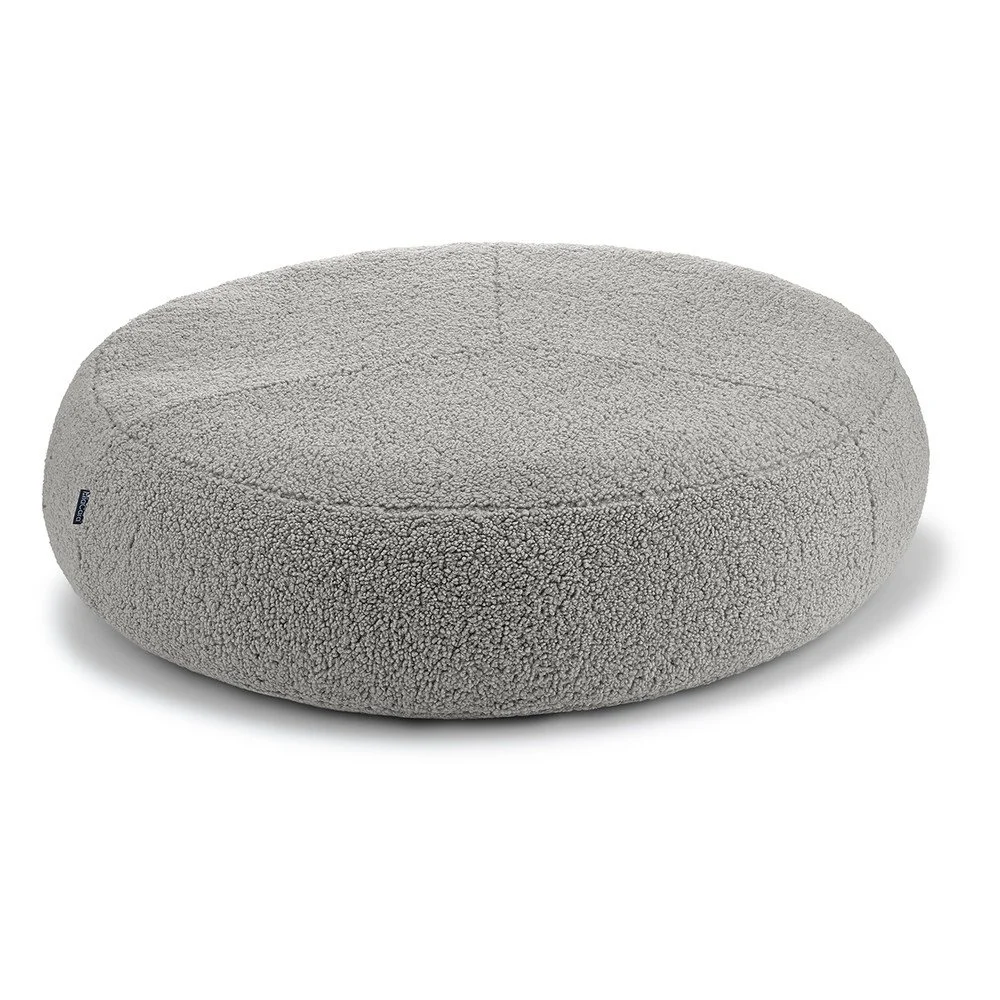 Šedý pelíšek pro psa z materiálu bouclé ø 90 cm Senso Pouffe Pebble M/L – MiaCara v:1675982