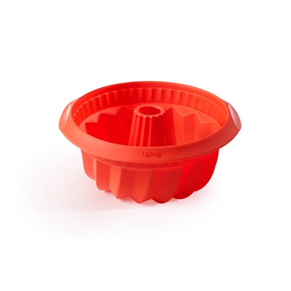Červená silikonová forma na bábovku Lékué Savarin, ⌀ 22 cm v:1235140