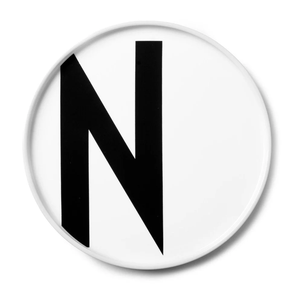Bílý porcelánový dezertní talíř Design Letters N, ø 21,5 cm v:1418033