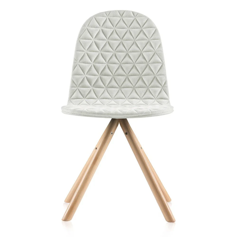 Krémová židle s přírodními nohami Iker Mannequin Triangle v:746496