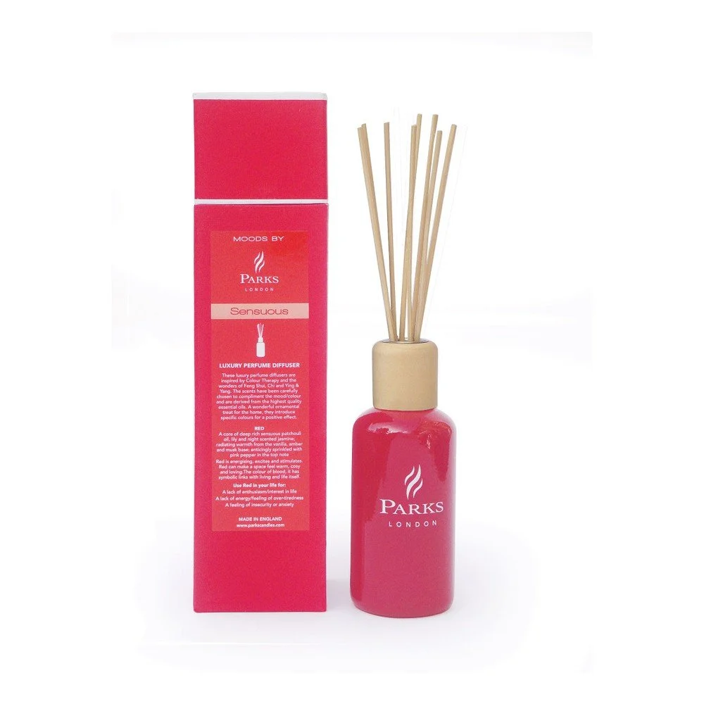 Vonný difuzér s vůní ylang ylang, jasmínu a pačuli Parks Candles London Passion, 250 ml v:903640