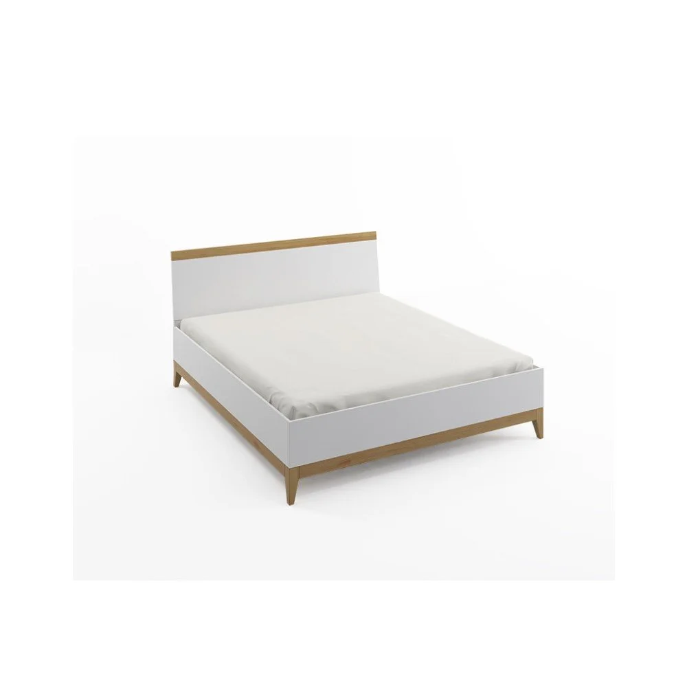 Dvoulůžková postel z masivního borovicového dřeva SKANDICA Livia High Bed, 160 x 200 cm v:1246562