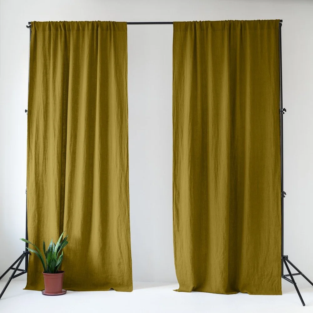 Okrově žlutý/zelený lněný závěs 140x300 cm Moss Green – Linen Tales v:1795770