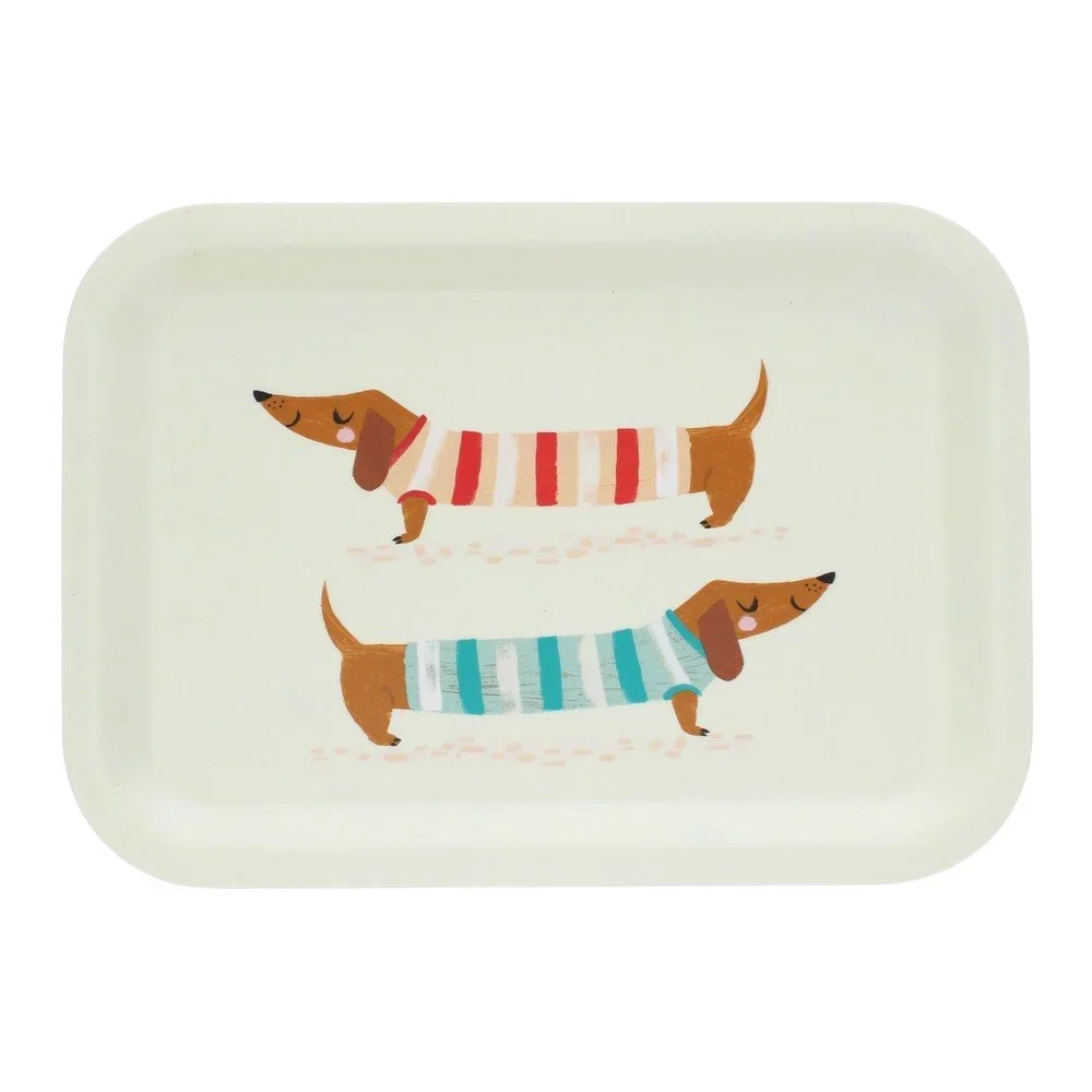 Krémový dřevěný dětský tác 20x28 cm Sausage dog – Rex London v:1936968