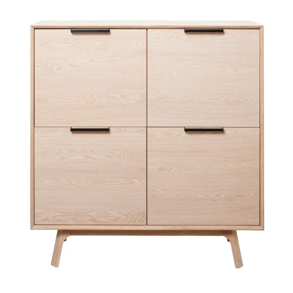 Komoda v dubovém dekoru s nohami z dubového dřeva Unique Furniture Vivara v:1356047